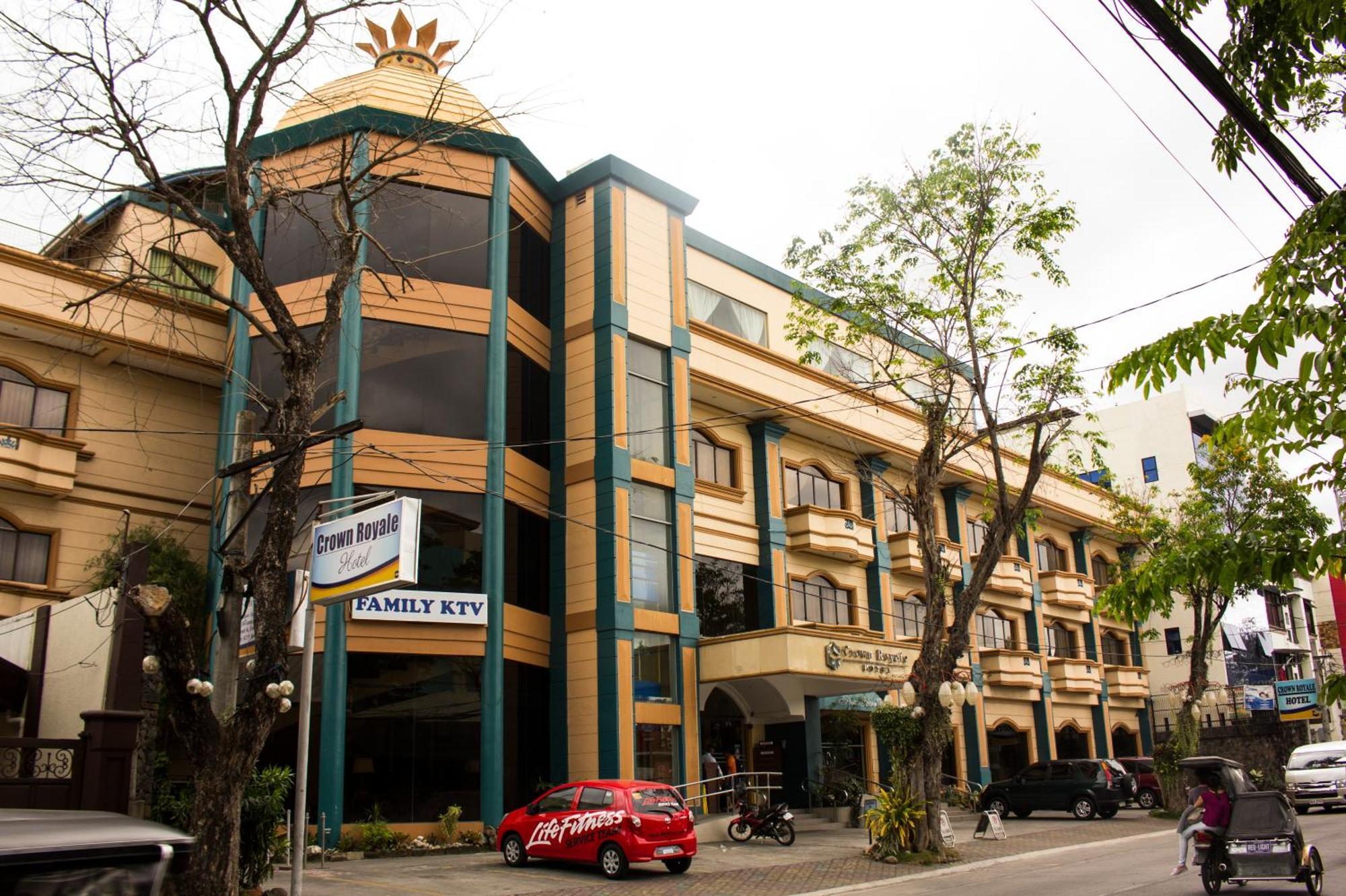 คราวน์รอยัลโฮเต็ล Hotel Balanga ภายนอก รูปภาพ