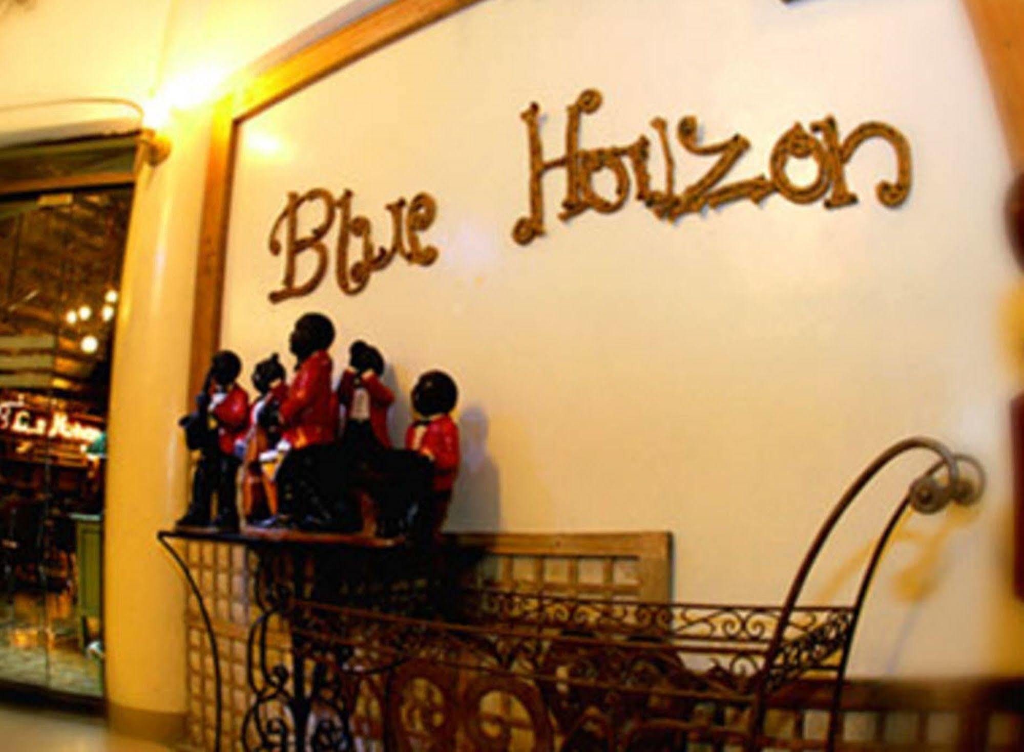 คราวน์รอยัลโฮเต็ล Hotel Balanga ภายนอก รูปภาพ